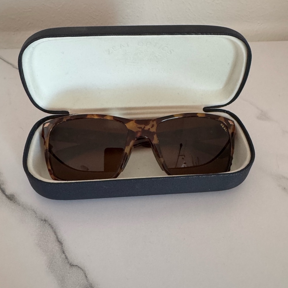 Tortoise Sunglasses - Zeal Polarized Brewer